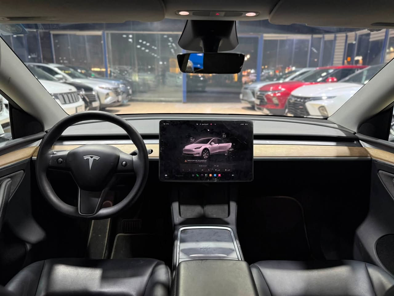 #معرض_سما_دبي_لتجارة_السيارات_الامريكية_والكندية 

#تسلا موديل Y لون ابيض    TESLA MODEL Y Dual Motor
#الموديل : 2024
#الضرر    : السيارة مكفولة كفالة عامة من كل ضرر عدا تصليح بسيط في طرف الجاملغ الامامي الايمن على البارد فقط
#الرقم     : بغداد مميز
#عداد المسافة : 15 الف ميل حقيقي
#السعر   :  220 ورقة مع المجال

#المواصفات :
▪️دبل ماطور
▪️ سقف بانوراما زجاج
▪️ شاشة كبيرة حجم 15 بوصة
▪️ حساسات امامي خلفي اصل 
▪️ حساسات الاجتياز الجانبية 
▪️ طقم ويل حجم 18 مع طقم تاير بحالة ممتازة 
▪️ كاميرات عدد 8
▪️ باب جنطة كهربائي شفط
▪️ ابواب جانبية كهربائية مع بردات اصلية 
▪️ غرفة السيارة جلد اسود اصل 
▪️ تحكم كهربائي متكامل لمقاعد المقدمة 
▪️ شاشة كبيرة لمجموعة من الايعازات 
▪️تحكم بالسياره عن طريق الشاشة
▪️ نظام قيادة آلية Auto Pilot
▪️ عداد ديجيتال
▪️ تشغيل تلقائي
▪️ نظام قيادة ذاتية Full Self drive
▪️ نظام (RCTA) للتنبيه عند الرجوع للخلف
▪️ نظام (RSA) لكشف لافتات السرعه للطريق
▪️ نظام (PSC) الرادار الذكي لمنع الاصطدام 
▪️ نظام (LTA) لتحديد المسار على الطريق
▪️ تشغيل عن بعد
▪️ الدخول الذكي
▪️ نظام ترفيهي كامل متكامل يحتوي على ( YouTube / WhatsApp / Tik Tok / Netflix)
‏▪️ Wifi
‏▪️ GPS
‏▪️ MAPS
‏▪️ Bluetooth
‏▪️ AUX
‏▪️ USB

نكفل السيارة من ( الغرق ، الشاصي و الايرباك )

 الاتصال على : ***********

معرض سما دبي لتجارة السيارات والمزادات الامريكية
النجف - المدينة المائية - مقابل حي الجامعة

ولمشاهدة المزيد من السيارات الخاصة بمعرض سما دبي  للسيارات الامريكية زورو موقعنا على الرابط التالي:

‏https://m.facebook.com/معرض-سما-دبي-لتجارة-السيارات-والمزادات-الامريكية-109437940947714/?ref=bookmarks
