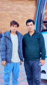 زيارة قم ومشهد • باصات VIP • انطلاق الجمعة