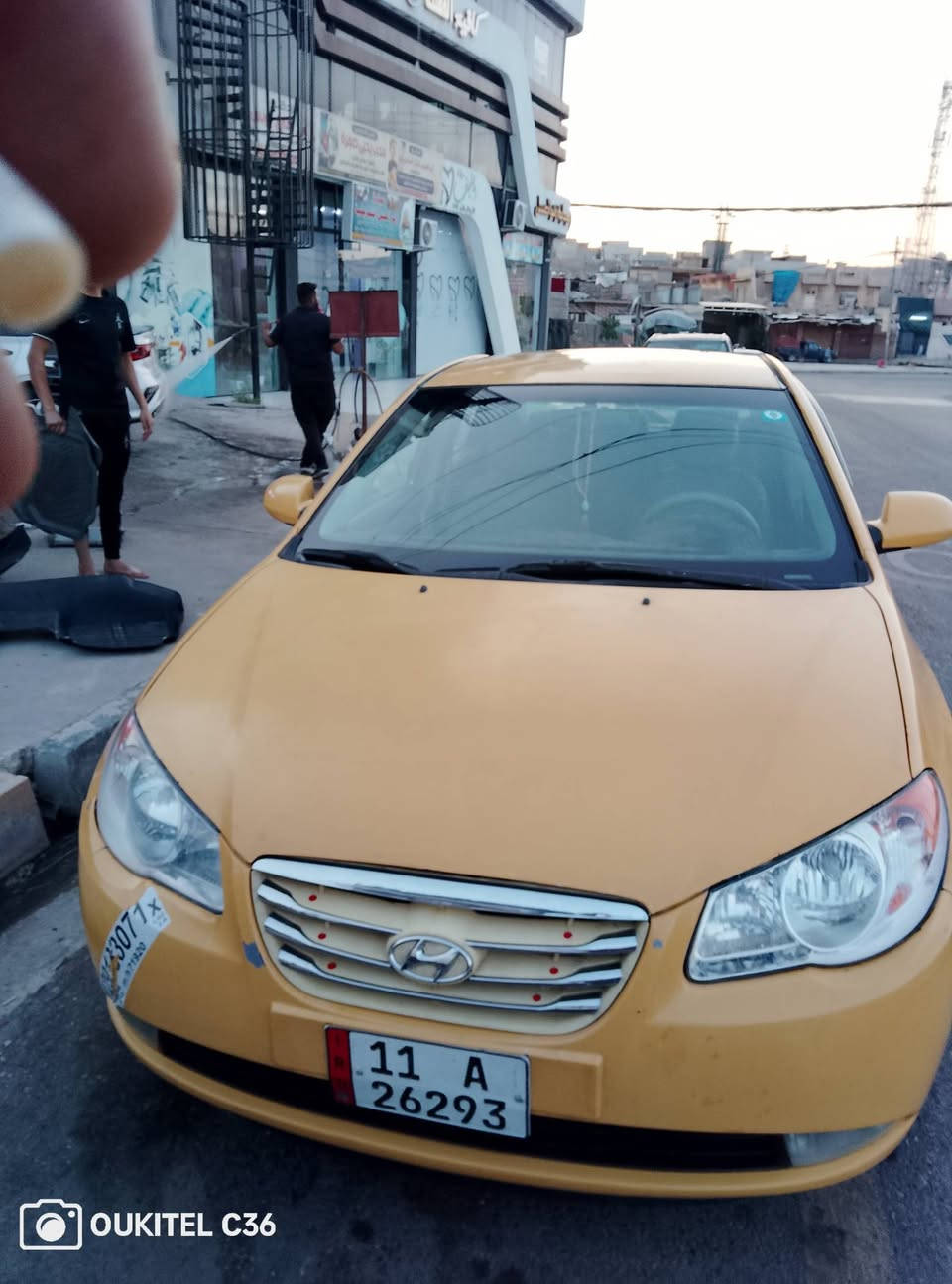عندي النترا مقدس وارد امريكي مكينا عشرين سياره جاهزه لي شغل بيع او مراوس سيارة بسمي بيهاء ضاربل دوسه بس رايدها 94 واهذا رقمي ***********/***********
