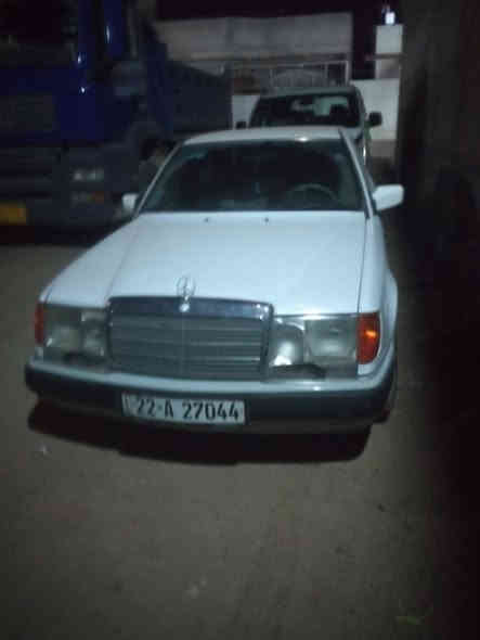 موديل ٨٦ سه نه ويه جديد مكان سه ياره خانقين سعر٦٣بيهه مجال سه ياره جديد ***********
