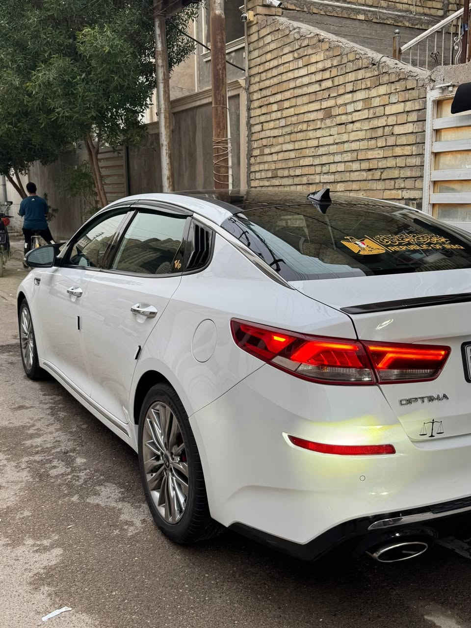 السلام عليكم
للبيع KiA OPTIMA SXL 2019 أعلى فئة VIP السيارة حادثها الجاملغ الامامي فقط والجاملغ موجود بدون دواخل ولغود شواصي كفالة عامة بدون ارباك ماشية58 ميل السيارة جديدة وحلوة كلش ونظيفة وميحتاجلها صرف كير و محرك وتبريد كفالة محرك 2000 تيربو ومنزل صور السونار
مواصفات
بنراما
بصمة
جنطة ذكية
مري شفط
مري قلاب مع البك
رادار امامي
توقف ذاتي
قيادة الية
تحديد مسار
اربع كامرات 360 درجة
نقطة عمياء
حساسات خلفية
اربعة انظمة قيادة
Comfort-Eco-sport-smart
لدات بدشبول والابواب بلادي متغير
كشنات جلد تدفئة تبريد وخلفي تدفئةكشنات كهرباء الامامي
دركة Dتدفئة ستيرن
سماعات هارمن كاردن 12 سماعة
تبريد قطعتين
بردات خلفي بلادي
لمعرفة السعر اتصل وتدلل
بغداد حي الجهاد ***********
