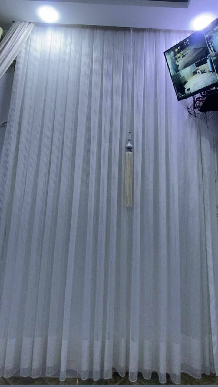 هەمووی هی یەک ماڵە شوێن کەرکوك 
تلفزیونەکە داوای ٦٠ اکەم بەبی عەیب بی کیشە شاشە 42 سمارت نیە

 پەردەکە داوای ٤٠ لی اکەم دوومەتر پانیو بەرزی سێ مەترە

 کومبارەکەش ٣ ونیو بە ٥ داوای ٦٠ لی اکەم بەخوا ١ مانگە کریومە
قەنەفەکەشم دەستکردە  ٣ مانگە کردومە تەختەی تورکیا و بی عەیب و زۆر زۆر تازەیە داوای ٤٠٠ لی اکەم معامەلەش


**إذا كنت صاحب هذا الإعلان وتريد حذفه لأي سبب، رجاءا أرسل رسالة إلى الدعم الفني**