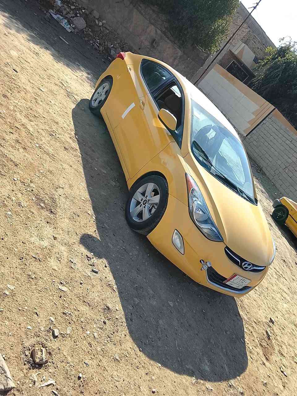 السلام عليكم النترا امريكي 2013 مكينه دوش حادثها جاملغ وبنيد وشويه داخل كير مكينه حداديه تبريد كله جديد رقم بابل هيئه غرامه مصفره مداور ثاني يوم مكانها بابل 
سعرها 96 بيع او مراوس 
***********
