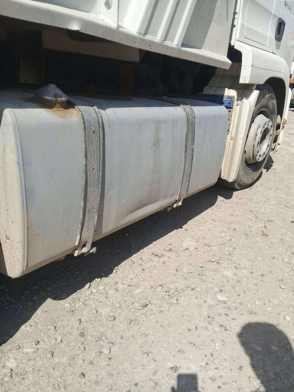 تەنکی گاز بۆ فرۆشتن  700لتر    ***********
