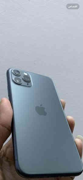 ..
سلام عليكم. 
ايفون 11برو فقط. 
شرق اوسط عربي A/AA
ذاكرته 64. 
بطاريته 73 
كله بلادي ع وضع شركه. 
فقط بي هاذ السواد ميثر ع شي 
لمس فول 
سعره 185الف 
سامراء 
***********
