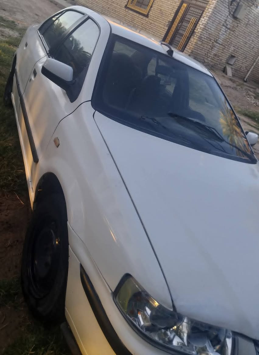 السلام عليكم سمند 2011 لحد يسألني شبيها مابيها كلشي مذكور 
رقم كربلاء 
سنويه ساقطه ب24 
غرامات 150 
حداديه اماميه جديده خلفيه 75
محرك تنقيص قليل وكل السمند ينقص 
كير مكفول 
تخم تاير جديد 
ضربه قويه مابيها بيها معجون قليل  ضربه قويه مابيها وصبغ دوس وهلالات يعني ماابيعك مكفول بيها صبغ 
غرفتها حلوه ونضيفه مفروشة جلد 
تبريد تدفئه شغال 
 مكاني كربلاء -طويريج 
راعيها اواجهك بي تسوي عقد مروري بوجهك 
السعر 32 وبيها مجال والشراي بي خير وادللي
*********** بي واتساب
