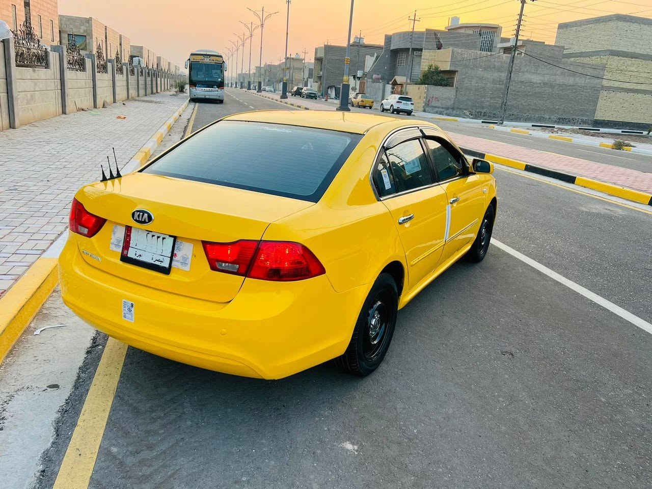 سلام عليكم ابتيمه مديل 2010 سياره جديده وجاهزه مال جناي هيه وغرامات مصفره حداديه وتخمً تاير كله جديد سياره فول ماعده الفتحه شاشه كامره سعر 95الستفسار كثر نتصل مكلف بنشر ***********
