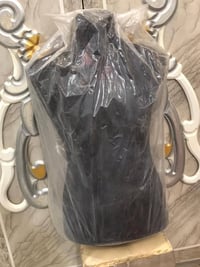 مانيكينات • كاملات • عرض أزياء