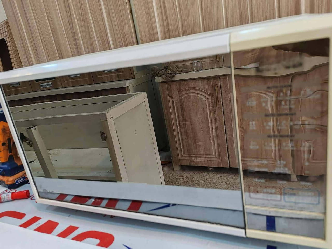 كلهن شغالات ترا
المايكوريف 80
النانو والراوتر 100
البراد 75
الغساله 75
مكانهن دوح شراي خاص


**إذا كنت صاحب هذا الإعلان وتريد حذفه لأي سبب، رجاءا أرسل رسالة إلى الدعم الفني**