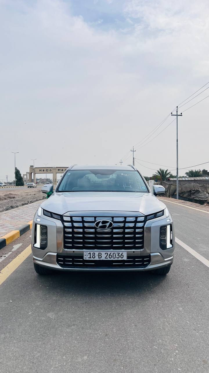 هونداي بالسايد موديل 2025 فئه SEL وارد أمريكي المكينة 6 سلندر 38000
‏‎. رادارت خلفية وجانبية
‏‎. كشنات كهرباء 
‏‎. ٤ وضعيات قيادة 
‏‎. قراءة خطوط السير 
‏‎صندوق كهرباء 
‏‎٣ قطع تبريد
‏‎حساسات أمامية وخلفية
‏‎دشبول شاشة ديجتل
‏‎دخول بصمة ذكي
‏‎سايد بريك كهربائي 
‏‎أوتو هولد + نقطة عمياء
‏‎. شاحن لاسلكي
‏‎. مثبت سرعة
‏‎. مرايا جانبية هيتر + تعتيم
‏‎ 
‏‎. عداد المسافة 18 ميل
‏‎. بدلات التغير السرع شفتات على المقود
‏‎. حساسات نقطة عمياء + مساعدة تغيير المسار
‏‎. نظام الثبات الالكتروني
‏‎نظام التحكم بالفرامل
‏‎نظام التحكم بالسحب
‏‎نظام التحكم بالفرامل على المنعطفات
‏‎نظام التحكم بالسرعة التكييفي
‏‎نظام ابطال الفرامل
‏‎نظام مساعدة الفرامل الهيدروليكي
‏‎نظام مساعدة النزول من المنحدرات 
‏‎نظام مساعدة الصعود في المرتفعات
‏‎نظام حساس ضغط الاطارات وحرارة الاطارات
‏‎نظام تحذير من الاصدام
‏‎نظام مكابح طوارئ
‏‎. نظام الصوتي سستم من هارمن كاردن 
. اربع وضعيات تحكم سبورت وايكو والخ..
‏‎والعديد من المواصفات 
وحادثها حُـلۉ. دعاميه وربع الجاملغ الخلفي مصلح بارد بدون صبغ
مرقم بابل شهداء _عنوان بابل قرب سيطره الآثار 
السعر 290 وبيه مجال 
الاستفسار *********** __***********
