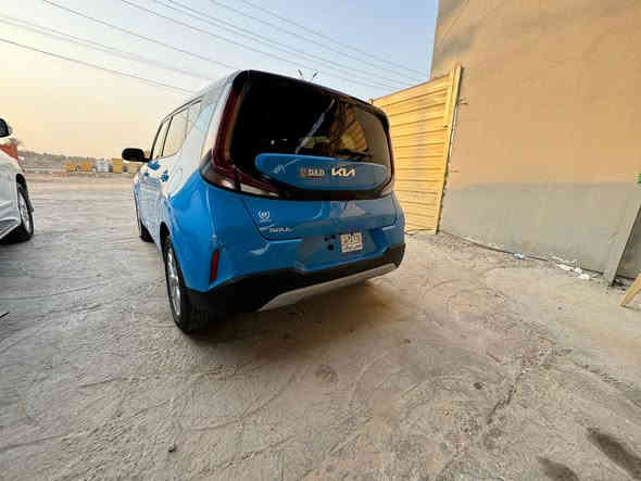 صول جديد
مديل 2025
موصفات اي اكس المواصفات المعروفه فول من عده الفتحه
شاشه كبيره تحكم جهتين
ماشيه الفين يعني زيرو 
الحدث موضح بالصور 
بس دعاميه أبدله نفس اللون
الستفسار ***********
