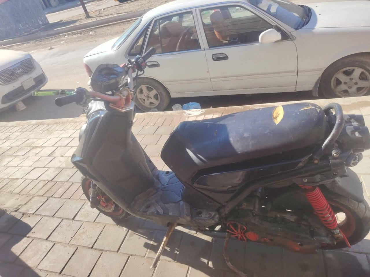 «الدراجه محوره كابريتر»
المواصفات مثل ماجاي تشوفون كهربائيات كلها جدد وضفيره جديده 
للاستفسار الاتصال علا الرقم***********
المكان/بغداد مدينة الصدر
) الدراجه بيها اوراق)مدفوع كمرگ
الدراجه طافيه
