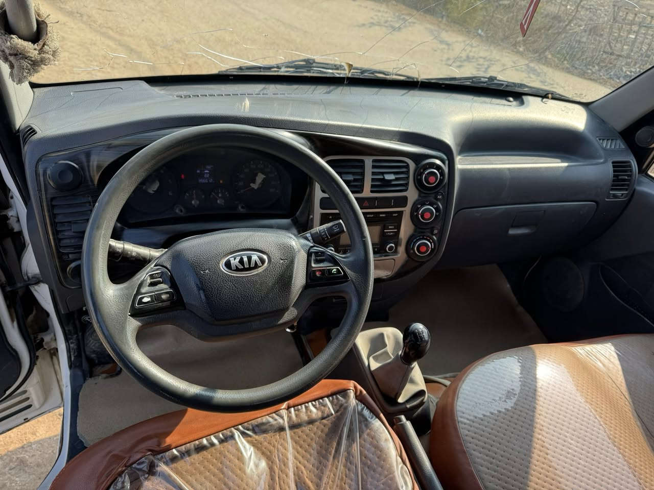 للبيع كيا فحل 2017بغداد كفاله عامه من كلشي مكاني بغداد ***********
