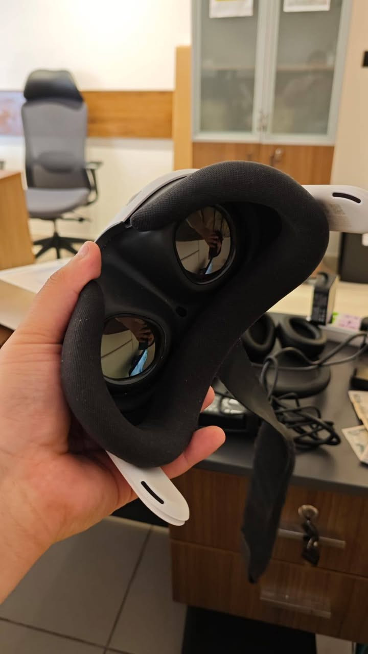 اليوم جايبلكم جهاز ميتا گويست 3 للبيع هاي مواصفاته كاملة

4K+ Infinite Display (2064x2208 per eye), Qualcomm Snapdragon XR2 Gen 2 chipset, and 8GB RAM. It

وي الاضافات مالته بطارية ثانوية و قاعدة شحن

السعر 1100000 وبي مجال الي يريد يستفسر اكثر يراسلني خاص بغداد, العراق


**إذا كنت صاحب هذا الإعلان وتريد حذفه لأي سبب، رجاءا أرسل رسالة إلى الدعم الفني**