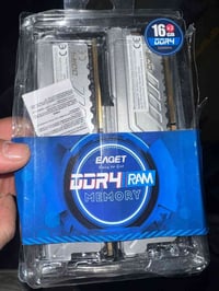 رامات DDR4 • ٢ قطع • واحدة خربانة