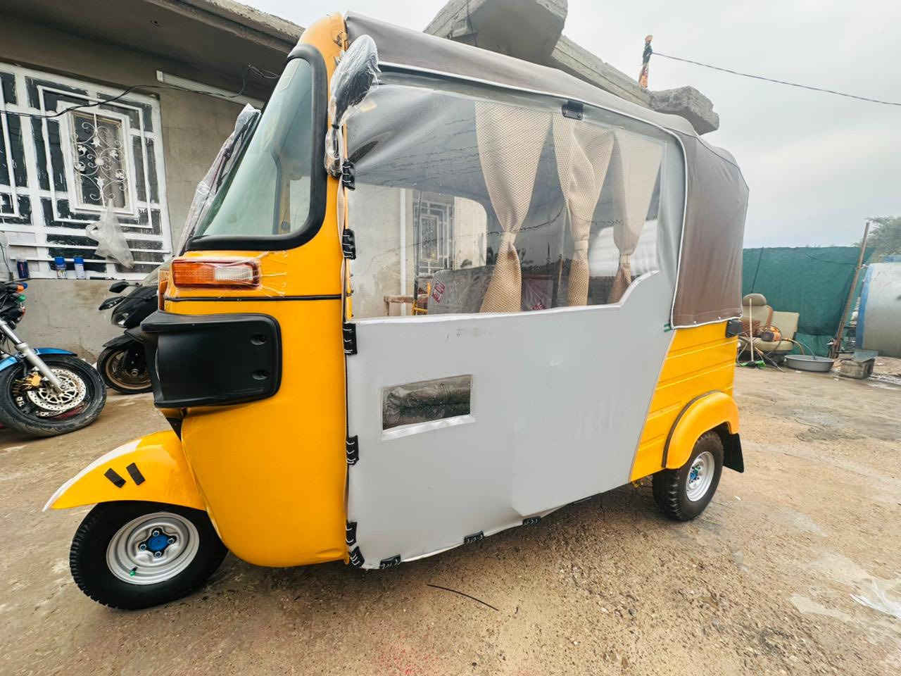 سلام عليكم تكتك 2018 شهر 12
مرقمه كامل ( ديالى نكليزي بسمي هزه تحويل مباشر 🚦)

تكتك مكفوله فقط دوس معمره نضيفه بمعنه كلام 💯

كامله مابيها نقص كبل الشارع مكينه خير من الله 

سعر 5400 وبيها مجال حك جيه 

مكاني ديالى بعقوبه _ *********** 

*********** 📞
