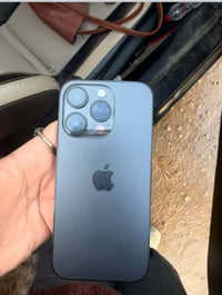 ايفون 14 برو • بطارية ٨٩ • شاشة مكسورة