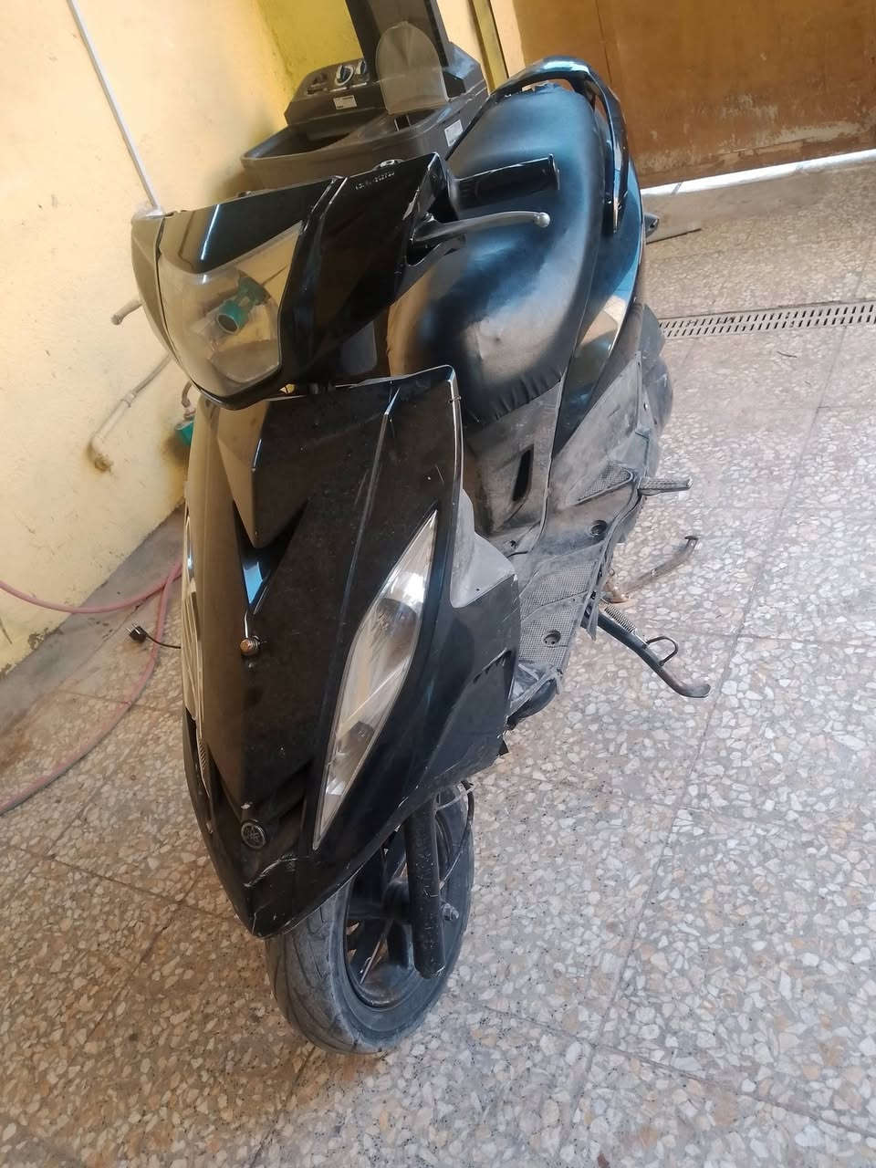 سلام عليكم جيتي ار درجه مال بيت  نقص فقط تريشه اليسره ولحاض الجوه نكره درجه السعر خاص رقم ***********
