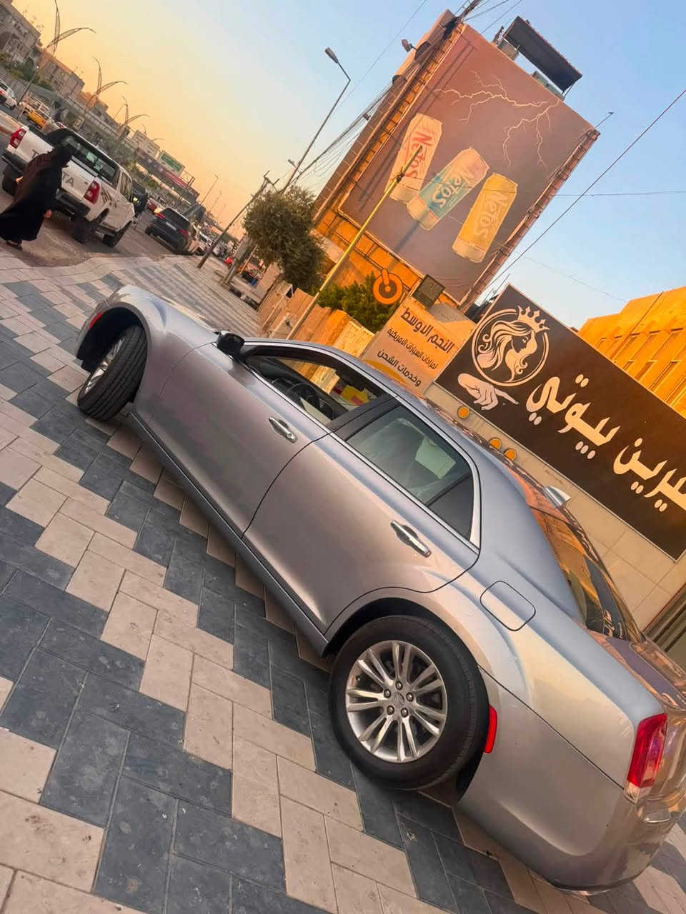 كلايسلر اوباما C2016 دخول جديد كتاب ضباط
رقم صلاح الدين معروفه مواصفات ال C

تجي فول من بونراما وبرده خلفيه وخزن كشنات الجلد 

وغيرها مواصفات السياره بدون ضربه 

سرقه جاملغ ودعاميه 

بيه صبغ بنيد وجاملغ لان اجه غير لون من اميركا 

السياره جاهزه للاخير لايت زنون ويل مكسيكي تخم تاير جديد 

حداديه وغيره مابيه نقص تراي حلو كلش 

ماشيه 160الف 
 

مستلم سنويه ومرقمه فقط لوحات ع تحويل للمشتري اثبته

مكاني بغداد زيونه 

***********

— في ‏زيونة : Zayouna‏.
