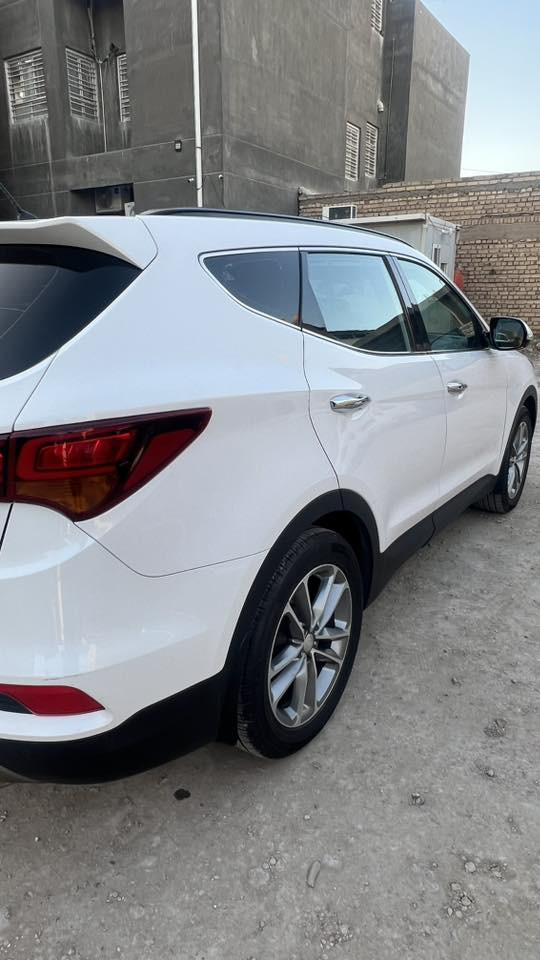 السلام عليكم للبيع سنتافي خليجي بغداد انكليزي الجديد بسمي تحويل ثاني يوم 2018 خليجي مواصفات كويتي سياره جاهزه مابيه اي نقص كير مكينه صدر أمامي خلفي تخم تاير تبريد ثلج مكينه ٦ سلندر ٣قطع تبريد ٧ راكب كراسي كهرباء تدفئه وتبريد بلكشنات بصمة هند بريك بصمة تشغيل وأبواب جنطه كشنات جلد بلاد بردات خلفيه بلاد وباقي المواصفات معروفه بلسنتافي الكويتي مكان السياره بابل المدحتية للاستفسار الاتصال على الرقم ***********
