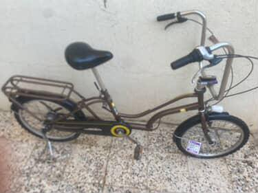 السلام عليكم
بايسكل تكسي لطويل مشتري حاويه 
مابي كل نقص سعره 130 هاتف ***********
