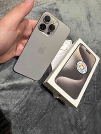 iphone 15promax 256G بطارية 90% شرق اوسط ماستر نظافة 100% السعر 1,100,...