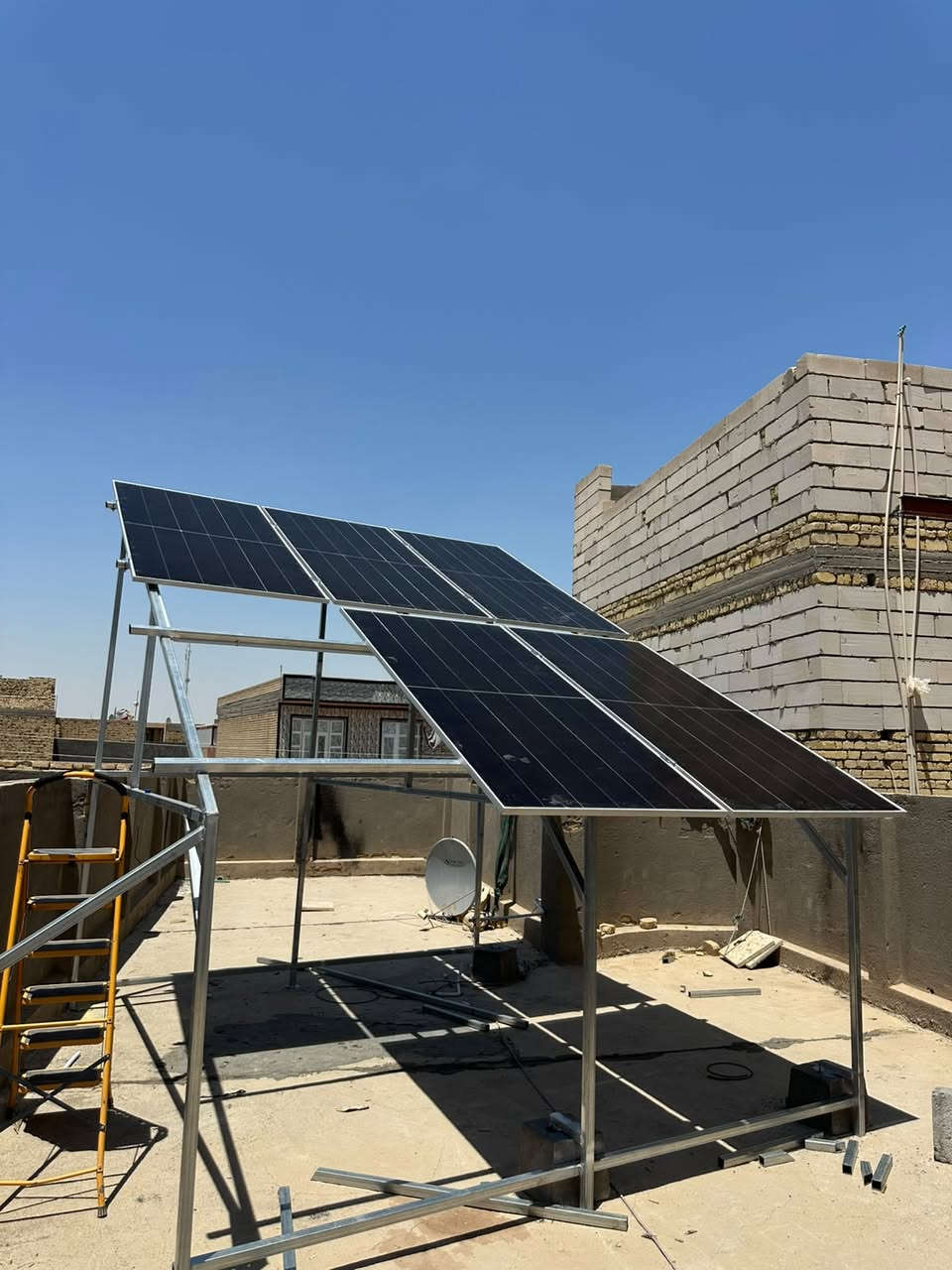 ⚡🔋 تم بحمد الله تنفيذ منظومة طاقة شمسية🔋⚡
✔️ 10 أمبير - نهاري / ليلي 
✔️ألواح شمسية (جينكو)بقدرة 650W
✔️ انفيرتر Chisage , Hybrid , 6.6 KW
✔️ بطارية Chisage , 10 KWh 
📞 للحجز والاستفسار: *********** - ***********
📍 العنوان: محافظة المثنى – قضاء الرميثة
حي المهندسين، قرب الثانوية العراقية للبنين
نسعد بخدمتكم وتنفيذ أفضل الأنظمة بأعلى جودة
 #مكتب_النور_للطاقة_الشمسية 
#شيساج
  #جينكو
