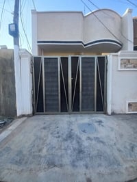 للبيع مشتمل 60 متر مربع مدخلين منطقت 26 بدايت شارع ابو سمير على الساحه...