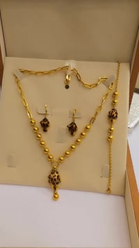 مجوهرات • مهند العكايشي • النجف