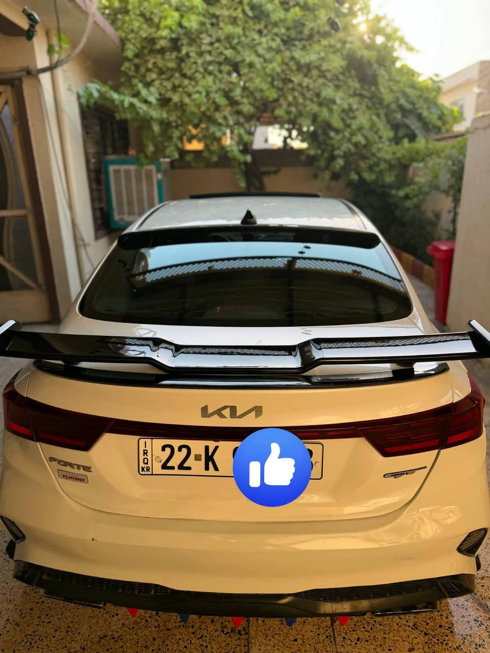 السلام عليكم 
فورتي جي تي 
FORTE GT 2023   
سيارة للبيع الموقع (الموصل) رقم اربيل
المواصفات فول واحد على واحد 
فتحة سقف كشنات تدفئة تبريد مع الكشنات الخلفية
هيتر ستيرن 
مكينة 16T مضمون
كير اوتو DCT دبل كلچ مضمون
رادارات امامية خلفية وجانبية 
نقاط عمياء 
شحن لاسلكي
المري هيتر 
هاند بريك بصمة
اوتو هولد
3 انظمة قيادة 
كشنات جلد 
انارة داخلية بلادي
ماشية 80 الف كيلو 
طخم تايرات جديد 
عدد الأحصنة: 214HP 
الضرر موجود داخل المنشور
بدون ايرباك
شرط تحويل      السعر 145
للاستفسار اكثر الاتصال على الرقم  ***********
