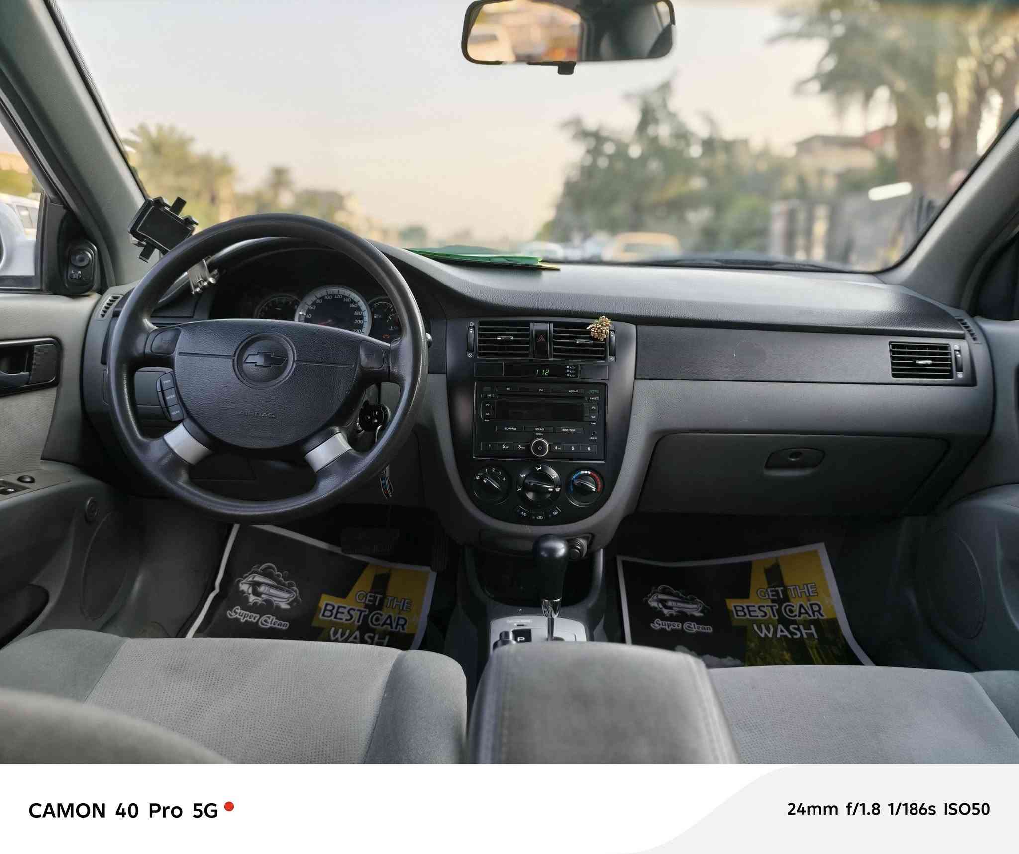 السلام عليكم
‏أوبترا 2014 خليجي رقم سليمانيه باسم بنيه ساكنه بشمال وعدنه وكاله عامه باسمنه تحويل مباشر سنويه نافذه صار سنتين ماشيه 90 ألف مكينه 1600 دوش
‏ تبريد تدفئة تخم تاير كله بشرط سياره جاهزه 
‏كير مكينه برغي مامفتوح بيهن شرط سونار بيها 3قطع صبغ بدون دواخل أثر طخات خفيفه واضحه بسونار
‏ملاحظه/عليها غرامه 7 أوراق غرامه تنزل من سعر. . 
‏السعر/89$ ومجال بسيط بيع أو مراوس
‏*********** واتساب
‏العنوان/بغداد-الاعلام قرب تقاطع درويش
