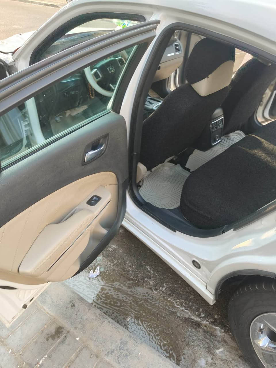 دوج جارجر 2013ادوات ادوات ادوات بدون كصه كفاله عشائرين وانتربول ومن السرقه ومن الكصه 
سيارات كلش حلوه مكينته هيمي كير كصبه مرغوب محركه 5700ابيع كومه حديد مكاني بصره 
***********
*********** البصرة, العراق
