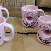 اكواب مجسمه واكو سادة للرسم والكتابه  متوفرات جمله ومفرد كميات محدودة ...