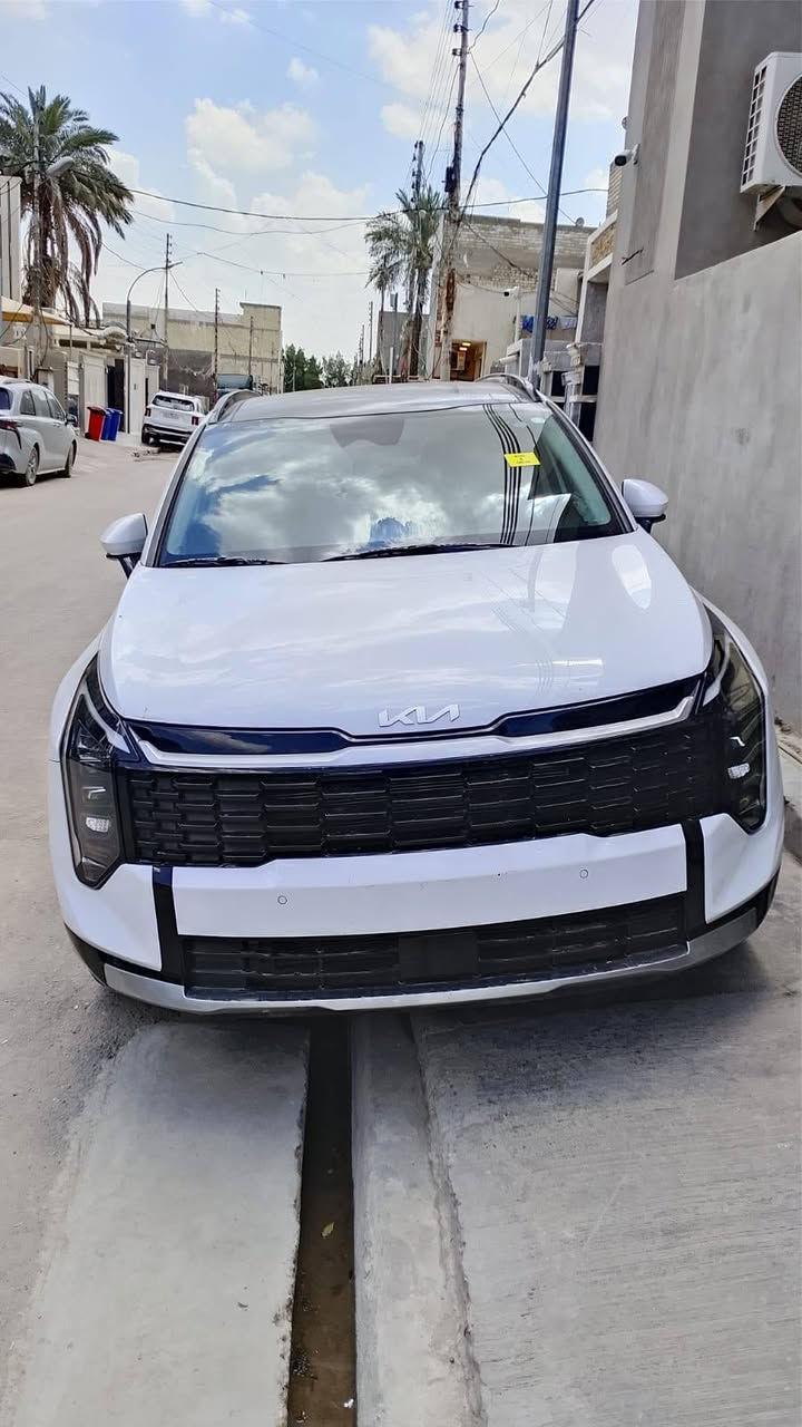 السلام عليكم 

سبورتج 2026 EX  وارد امريكي 
رقم بغداد جديد 

بانوراما 
المكينه : ٢٥٠٠ 

             ماشيه : 1900 

           الايرباك : ستيرن 
#المواصفات

1. بانوراما

2. بصمه

3. شحن وايرليس

4.تشغيل عن بعد 

1. كامرا 

2. رادارات جانبيه

3. رادار امامي

4. لايتات لد 

5. بكلايت لد 

6. كشنات جلد

11.هيترات بالكشنات

1. ويل كب 18

13.اشاير بالمري مري كهرباء شفط

14.كيجات دجيتل 

1. قطعتين تبريد 

2. تبريد بيانو 

3. تحكم 

4. نظام سبورت ايكو عادي

5. تو ويل 

20.ايقاف ذاتي اوتو ستوب

21.حساسات خلفيه

1. اوتو هولد 

2. نظام منحدرات 

3. كشن السايق كهرباء خزن ميموري

4. بنوراما

السعر : 255

تفاصيل اكثر هذا رقمي ***********تحياتي 

مكاني بغداد الدورة
