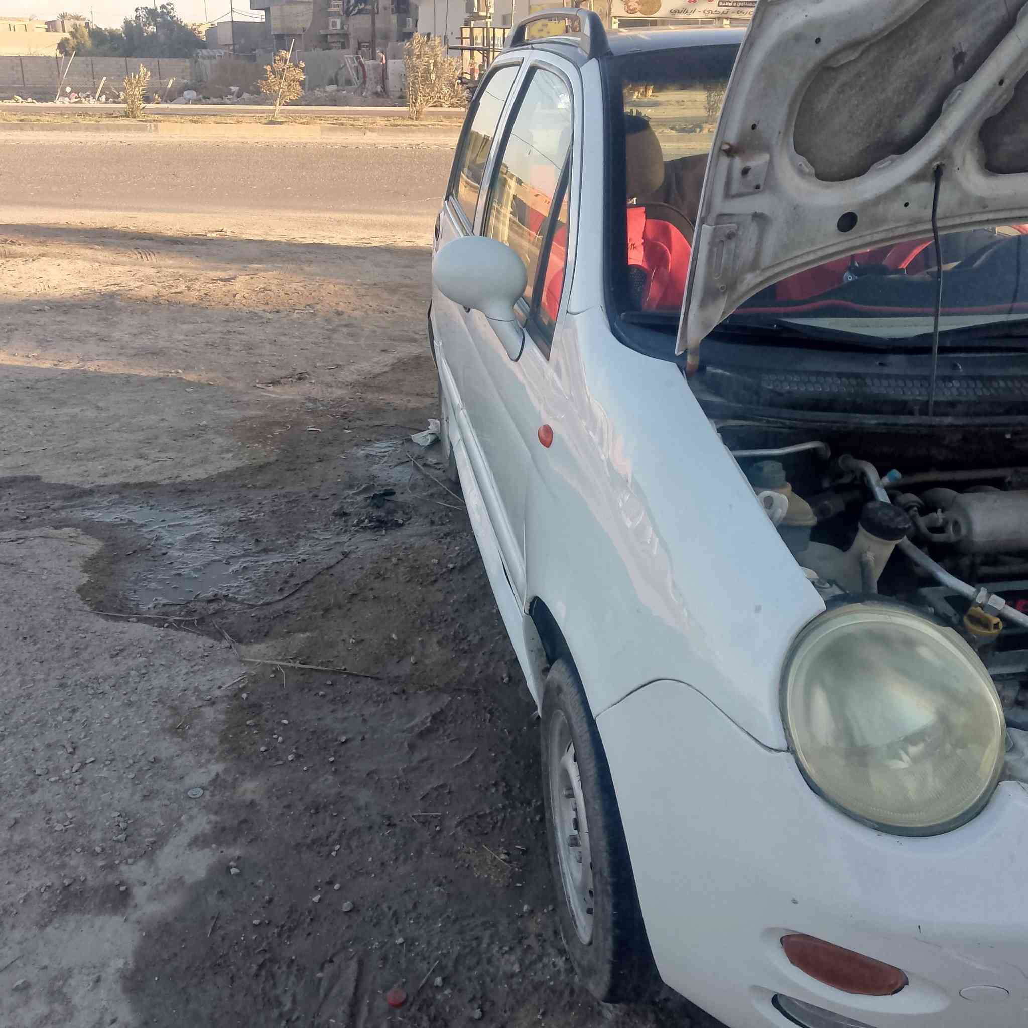 سلام عليكم سياره كيوكوي البيع سنويه جديده رقم نكليزي جديد سياره جاهزه سعر 30 ***********
