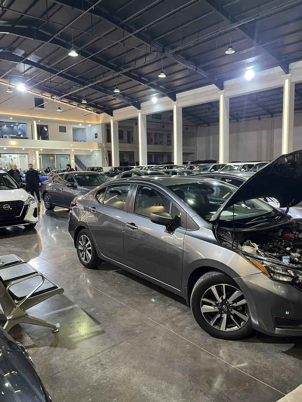 نيسان فيرسا 2025 مواصفات Sv
لون نفطي
السيارة رقم كاتي
ماشية 7 الف ميل 
صبغ جاملغ وحافت البوند شرط بدون دواخل
وشواصي
وايرباكات
بصمة
لايت زينون + حاجب نهاري
رادار أمامي + خلفي + جانبي توقف ذاتي أمامي وخلفي
حساسات خلفية
تحديد مسار
كشن لونين
شحن موبايل وايرليس
تحكم ستيرن
شاشة كبيرة وكار بلي
كيجات الكتروني
كاميرا خلفية دواره
سنتر لوك
جامات كهرباء بالكامل
السعر : السعر 130 ورقة قابل للتفاوض 
تكلفة الرقم 10ورقة او نص 

للتواصل : ***********
