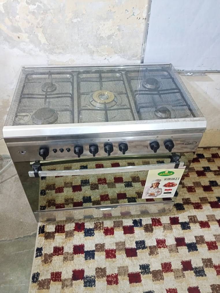 طباخ فريش ستيل مصري نظيف شرط الشغل عالفحص العيون والفرن السعر 190 وبيه مجال شراي تفضل خاص.كركوك كركوك, العراق


**إذا كنت صاحب هذا الإعلان وتريد حذفه لأي سبب، رجاءا أرسل رسالة إلى الدعم الفني**