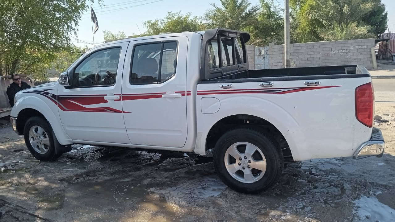 بيكم نيفاره محرك كير كفاله البدي شوف لعين سعر٨٥
***********
