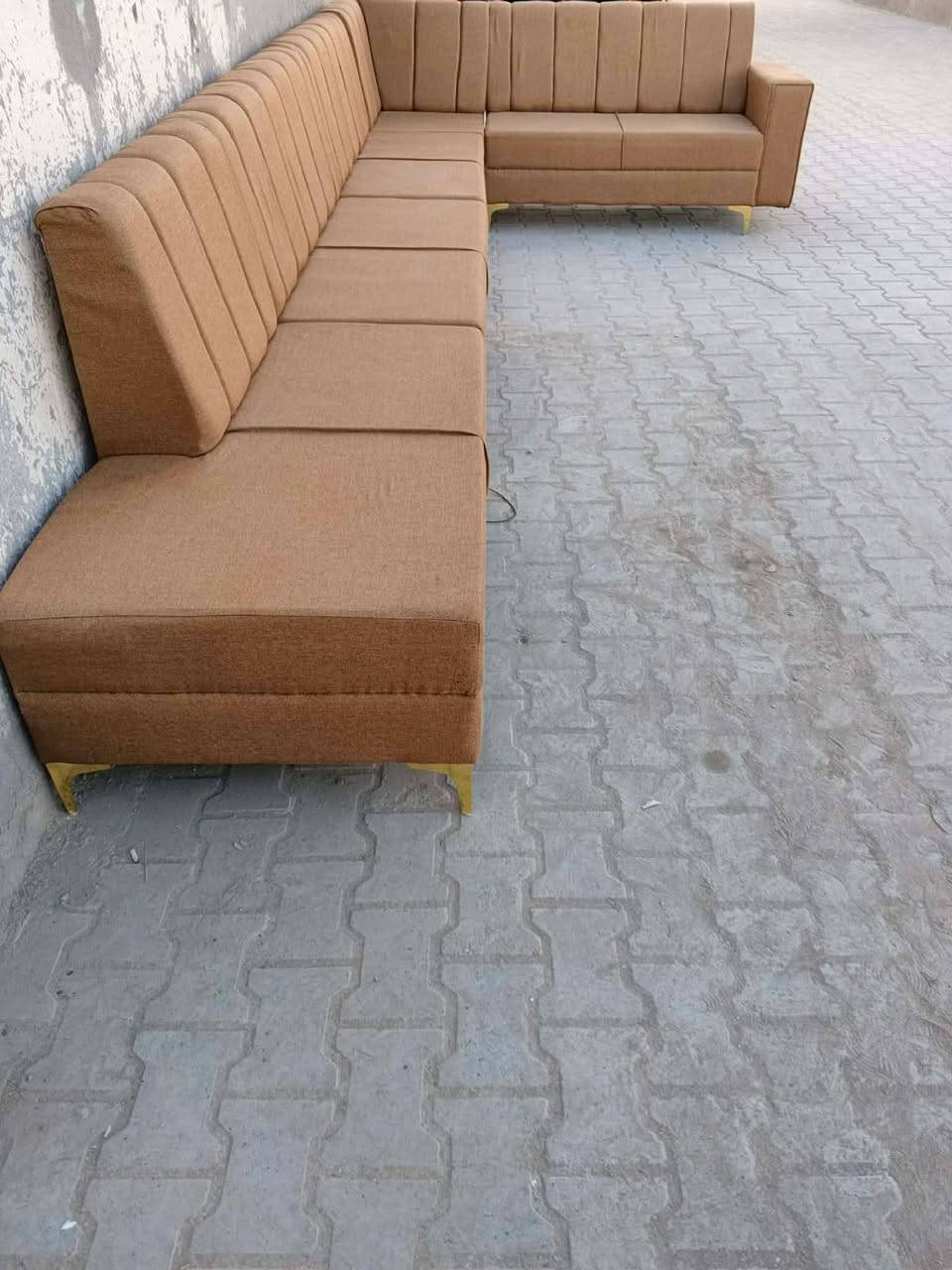 دواوين تزكام جديد ما مستعمل شغل درجه اولى ٦ ونص متر ١٠ نفر .ديوانيه .الاسكان .مقابل المعهد التقني ***********
