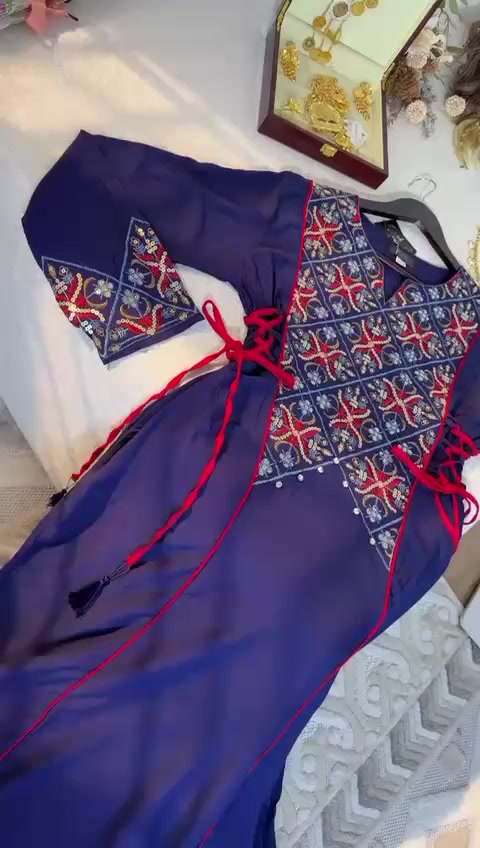 جديد اليوم 
القياس L✔️XL✔️XXL✔️XXXL
الموديلات 💣❤️
يوجد خدمه توصيل 🚚🚚🚚🚚
الحجز واتساب ***********
