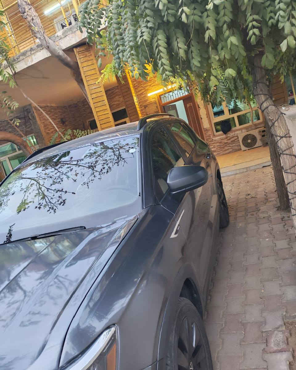 السلام عليكم
فولكس فاجن تاوس موديل2024

محرك 4 سلندر 1500تيربو

السيارة ماشية 36ميل 

الضرر بنيد معدل نصة ومصبوغ والجاملغ معدل واحد ومصبوغ نصة

السعر على الخاص او الاتصال على الرقم. 

***********
