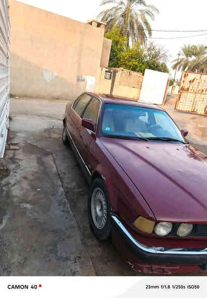السلام عليكم ……من رخصة الادمن 

للبيع / BMW موديل 1989 مكينه 3000 مفتوح حجم 730
سياره مابيها ضربه صدر امامي خلفي 75% 
رقم بغداد تحويل مباشر  سنويه بأسمي  
كشنات كهرباء تحكم كامل مع مسند الرأس كهرباء هم 
باتري جديد  سلايد شغال كهربائيات كلها شغاله +اناره داخليه كلها شغاله البلادية 
بيها بس الدعاميه الاماميه بلاديه فقط خلعت اثر طخه الطابق الاسفل مالتها وطخه بالچملغ الايمن موضحه بالصوره 
للاستفسار اكثر 
***********
متواجد نت ورصيد 
سيارة مكانها بغداد
السعر 50 وبيها مجال
