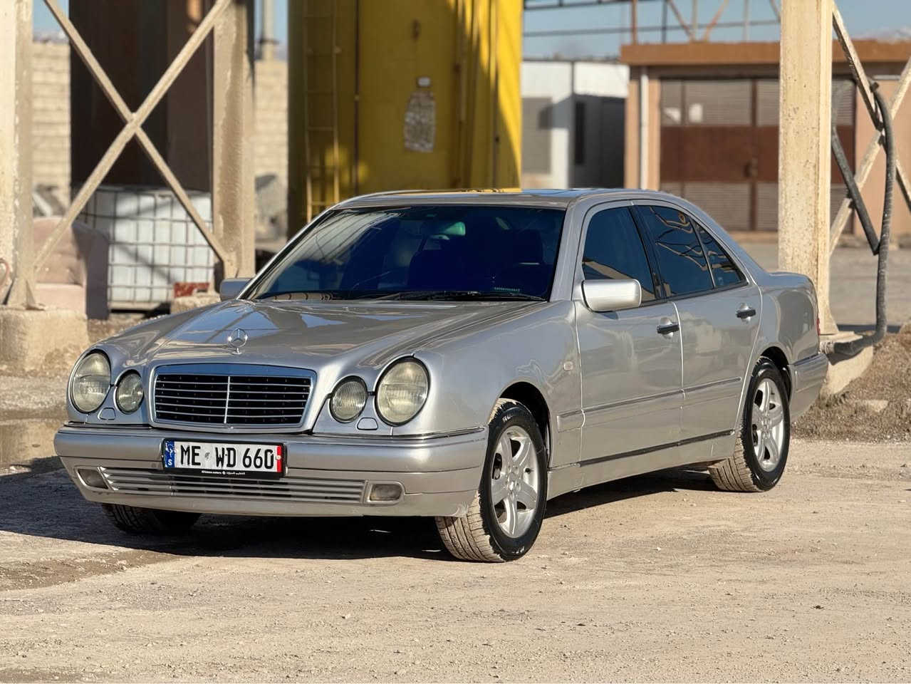 فرۆشتنی خێرا مارسیدس عفریت مۆدیل ١٩٩٨ ی مەنەفیس ئیبراهیم خەلیل قەپات ئیلینگاز یەحنی قەپات مواسەفات سلایت تعدید سورعە کوشن جلد و هیتەر و کارەبایی سێ خەزن سوکان کارەباو خەزن ئاوینە کەلە پەردە بیلاد کارەبایی مەکینە شەش پستنی بیلاد عدل گێڕ فۆڕدی بریک بەسمە دعامی پیش و پشت حەساس ئاوینە دژە فول سەلاجە شاشە ئایپاد ئاوی لایت تەبرید لەسەر سویج گەرمی بەشەرت لیدران بەشەرت بڕاوەو وەرگەڕای بەشەرت سعری ٤٢ وەرەقە مەجالیشی تیدایە شوێن هەولێر *********** موشتەری تەلەفۆنکە لۆ پرسیار کردن نامە مەنیرە هەمو شتم نوسیە کوی نوسیتم ئەوهایە أربيل, العراق
