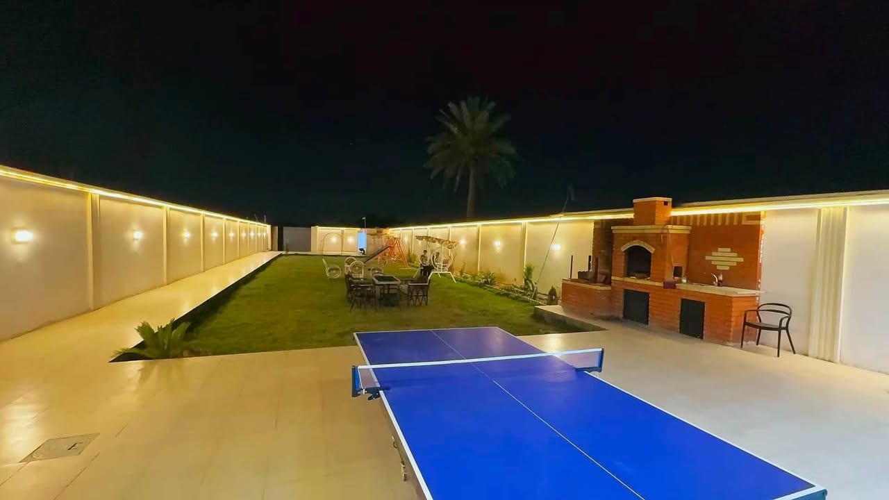 🏕️ مزرعة تالا للايجار اليومي 🏕️
✨ بأسعار مناسبة جداً! ✨
📍 العنوان:
 الدورة - البوعيثة
🏡 المميزات:
 🏊‍♂️ مسبح داخلي وخارجي ذو خصوصية تامة للعوائل.
 🛋️ استقبال كبير وغرفتين نوم.
 🎯 ألعاب كبار وصغار.
 🌳 حديقة بمساحة خضراء.
🔒 مزرعة موثقة ومضمونة
📞 للاستفسار: ***********
