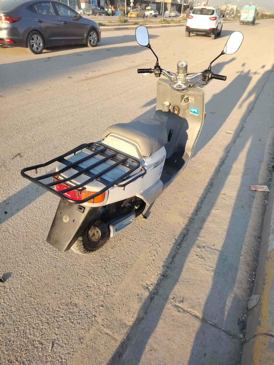 السلام عليكم دراجه لبيع بيكم دراجه نظيفه حلوه محرك ما مفتوح كهربائيه كله شغاله السعر 390 بيها مجال مكاني كربلاء بس شراي يتصل الرقم ***********
