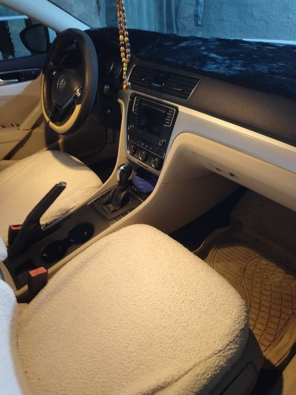 باصات للبيع الشاري يتصل على هذا الرقم *********** رقم أربيل بسمي دفتر بازين موجود بيهاقطعع وشوية بارد
