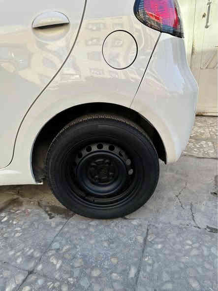 📌سلام عليكم 
📌باندا 2013 رقم بغداد 
📌عداد مسافه 78 الف
📌مكينه كير جدد
📌حداديه 100/100 
📌تبريد + تدفئة
📌صبغ جاملغ امامي يمين لجماليه فقط
📌شاشه + كامره + سنتر لك 
📌سياره مناقصه شعرايه جاهزة كله 
مكاني غدير ساحه ميسلون              سعر{58}وبيه مجال ✅
*********** متوفر واتساب✅ بغداد
