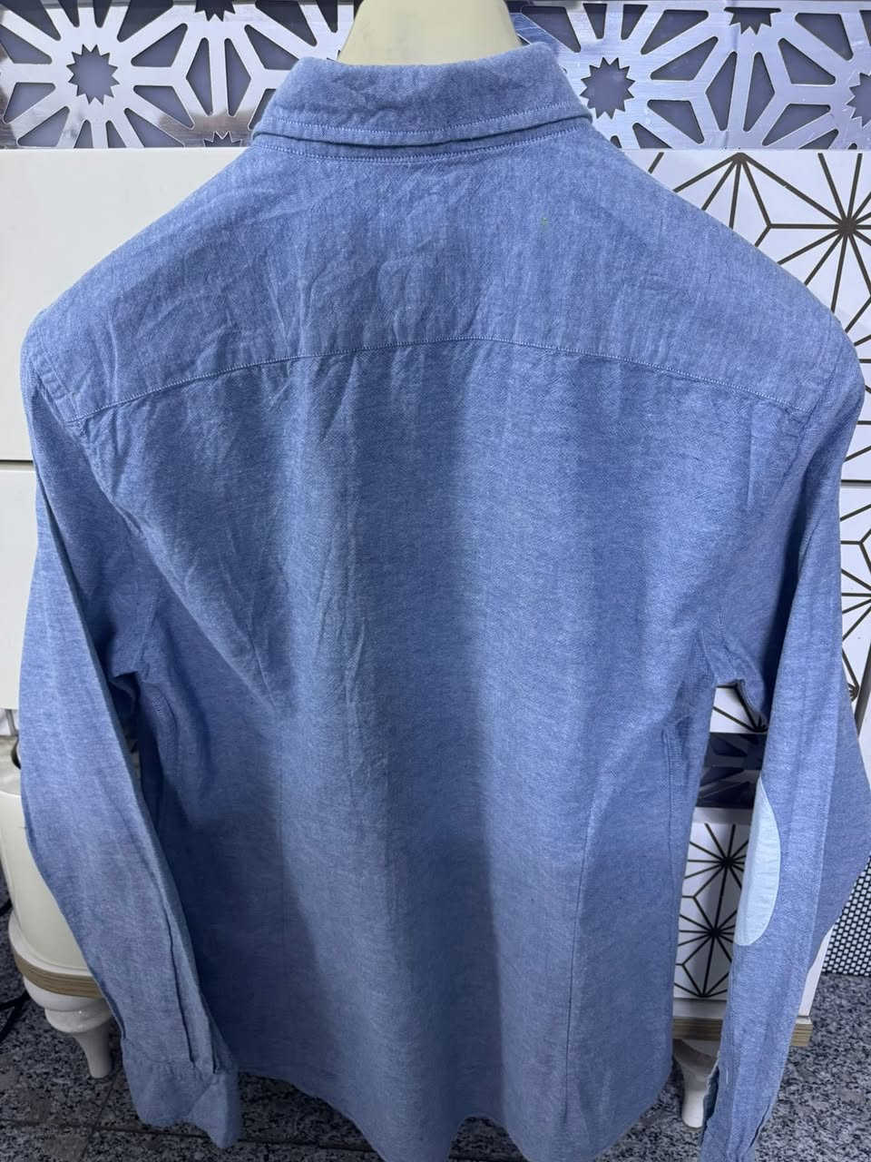 قميص ماسيمودوتي
اصلي وكاله
غير مستخدم
قياس L


**إذا كنت صاحب هذا الإعلان وتريد حذفه لأي سبب، رجاءا أرسل رسالة إلى الدعم الفني**