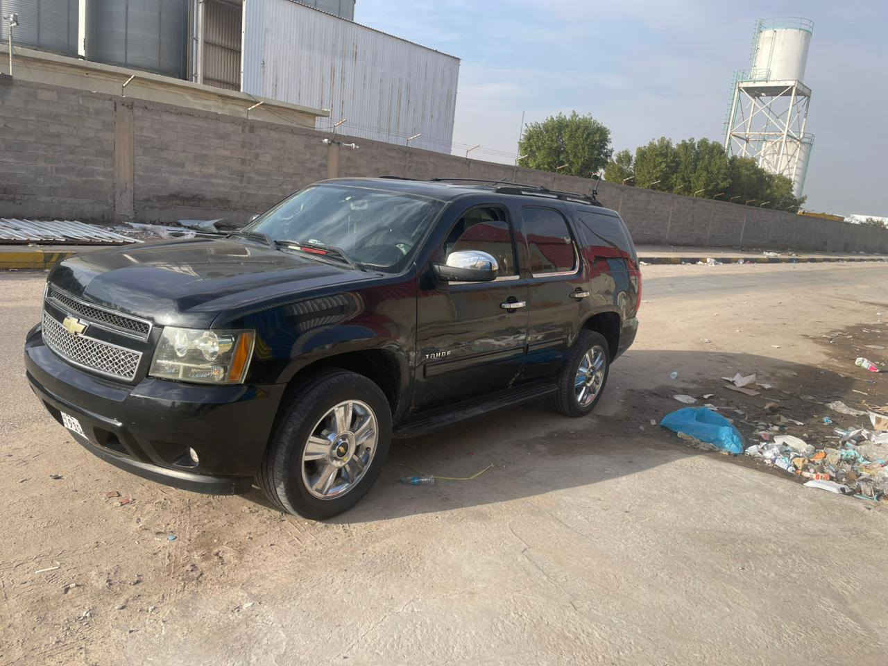 السلام عليكم
تاهو ادوات كفالة انتربول وسرقة وعشائر 
وكفالة من الكصة بيها مكانات صبغ بسعر مناسب 75 ورقة قفل 
***********
