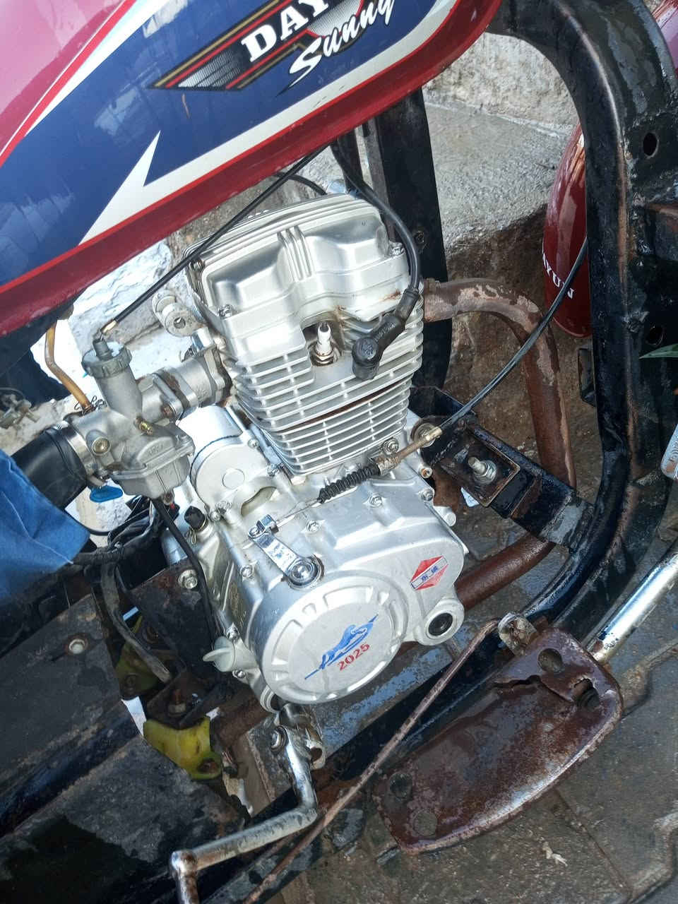 السلام عليكم ستوتة  للبيع محرك ٢٥ برغي ما مفتوح بي خير من اللة. مال عر وجر شاصي نضيف حصيرة تسكام كهربائيات كلهة جدد  نكرة سلف رقم اسود بدون راعي كفالة محرك  وعشاير اسوي وياك مكاتبة السعر ب٨٠٠ وبيهة مجال مكاني كوت زين القوس ***********
